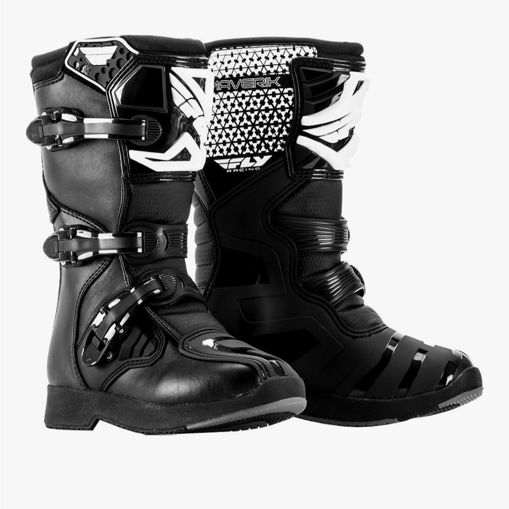 Youth Black Motocross Boots - Maverik